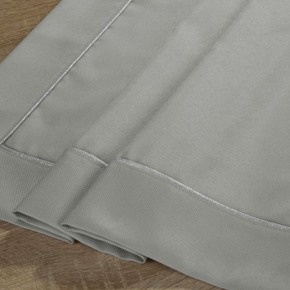 SADA 4 KS PROSTÍRÁNÍ NA STŮL KARIN 30X40 CM STŘÍBRNÁ