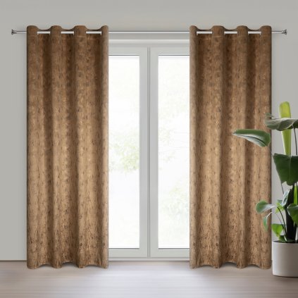 ZATEMŇOVACÍ ZÁVĚS NA KROUŽCÍCH KORNELIE 140X250 CM MEDOVÁ