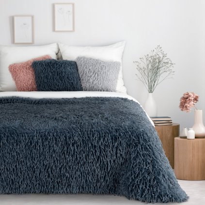 CHLUPATÁ DEKA ADORE 130X170 CM TMAVĚMODRÁ
