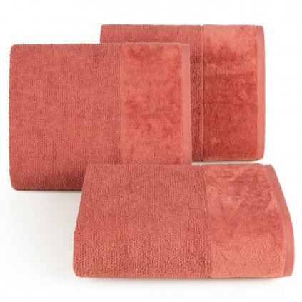 BAVLNĚNÝ RUČNÍK LUCY 70X140 CM CIHLOVÁ