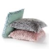 CHLUPATÝ DEKORAČNÍ POVLAK NA POLŠTÁŘ KORAL 40X40 CM ŠEDÁ