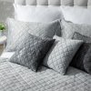 DEKORAČNÍ POVLAK NA POLŠTÁŘ BLINK 43 45X45 CM STŘÍBRNÁ