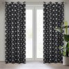ZATEMŇOVACÍ ZÁVĚS NA KROUŽCÍCH CLARA 135X250 CM VZOROVANÁ