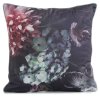 DEKORAČNÍ POVLAK NA POLŠTÁŘ VELVET 131 45X45 CM KVĚTY