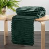 DEKA Z MIKROFLANELU SOFT 170X210 CM TMAVĚZELENÁ