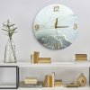 Dekorační nástěnné hodiny v moderním stylu
